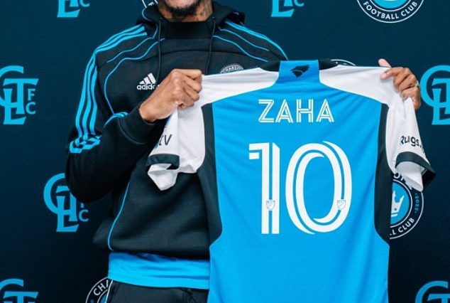 Wilfried Zaha se unió al Charlotte FC de la Major League Soccer en calidad de préstamo hasta enero de 2026.