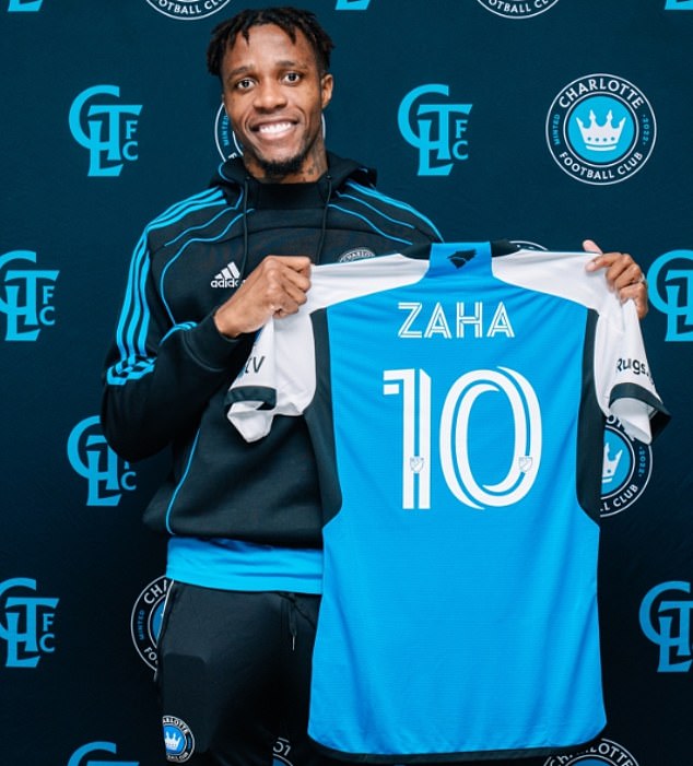 Wilfried Zaha se unió al Charlotte FC de la Major League Soccer en calidad de préstamo hasta enero de 2026.