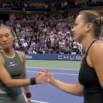 Zheng Qinwen y Aryna Sabalenka