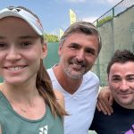 Elena Rybakina y Goran Ivanisevic