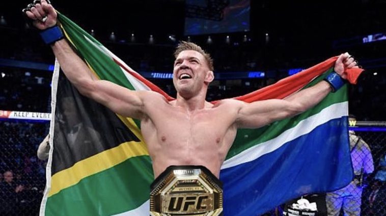 Dricus du Plessis Gunning para el récord de UFC de Anderson Silva