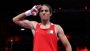 El COI está siendo demandado por dejar que IMANE KHELIF (en la foto) y Lin Yu -Ting compitan en París 2024, a pesar de ser descalificado de los campeonatos mundiales