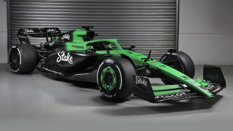 El auto de lanzamiento oficial de Kick Sauber de F1 75 Live sube a subasta en F1 Autentics