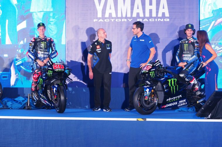 El nuevo Pramac Breaks Cover en el lanzamiento de MotoGP 2025 de Yamaha