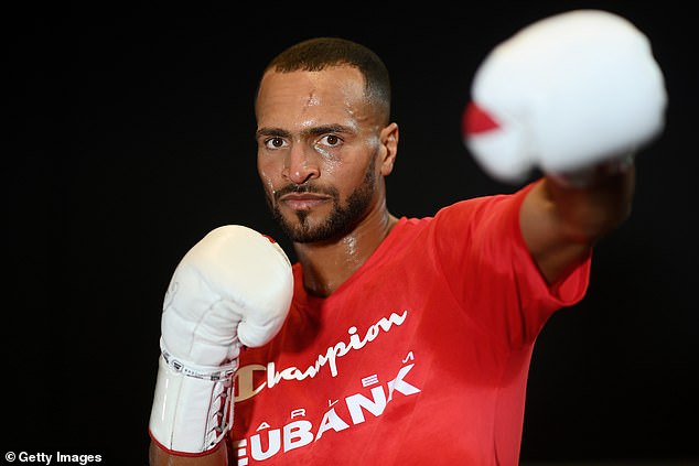 Harlem Eubank está en una misión. Ve el enfrentamiento de esta noche con Tyrone McKenna como algo más que otra pelea: es un trampolín hacia su objetivo final de un título mundial