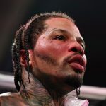 Gervonta Davis se arrodilló durante la novena ronda debido a la grasa en sus ojos